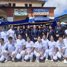 DOCENTES Y ESTUDIANTES DE P.E DE ENFERMERIA TECNICA.